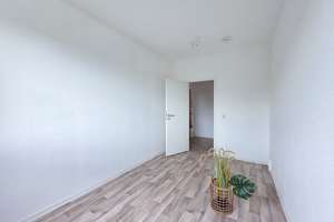 Für Sportbegeisterte - hübsche Wohnung mit Einbauküche – Johannes-Göderitz-Straße 74, 39130 Neu Olvenstedt, Magdeburg – Vorschaubild 12