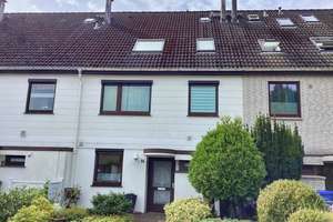 Reihenmittelhaus in bevorzugter Wohnlage  – Die vollständige Adresse der Immobilie erhältst du vom Anbieter., 27476 Cuxhaven – Vorschaubild 2