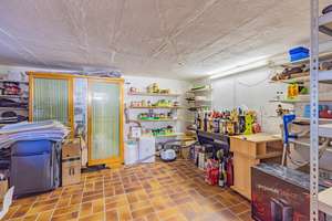 Gepflegtes Zweifamilienhaus mit Garten und Garagen in Misburg-Nord – Die vollständige Adresse der Immobilie erhältst du vom Anbieter., 30629 Misburg-Nord, Hannover – Vorschaubild 28
