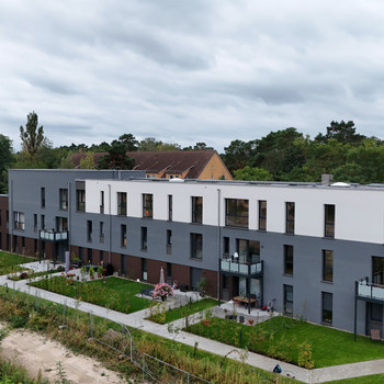 Terrasse statt Rasenmähen und Platz wie im eigenen Haus
