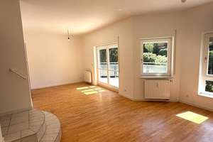 Helle 4-Zimmer-Wohnung mit Balkon, Garage und Stellplatz in ruhiger Randlage von Leingarten