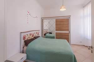 Zu Verkaufen! Möblierte 2-Zimmer-Wohnung mit Balkon unweit des Lietzensees am Kaiserdamm! – Kaiserdamm 86, 14057 Charlottenburg, Berlin – Vorschaubild 12