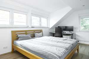 Modernisiertes Einfamilienhaus mit 2 Garagen in der Heimstättensiedlung – Darmstadt – Vorschaubild 16