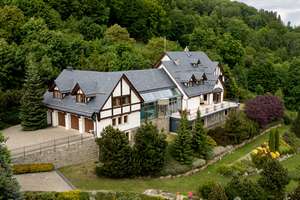 Einzigartiges Bergresort mit Villa und Wellnessbereich – Hotelpotenzial  in Polen