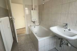 Ihr neues Wohlfühl-Zuhause: Helle 3-Zimmer-Wohnung mit Balkon in Salzgitter-Gebhardshagen – Eichenweg 17, 38229 Gebhardshagen, Salzgitter – Vorschaubild 7