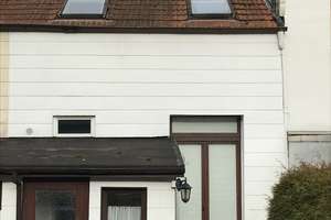 Kleines Reihenmittelhaus mit 3 Zimmern und großem Garten – Die vollständige Adresse der Immobilie erhältst du vom Anbieter., 34346 Hannoversch Münden – Vorschaubild 2