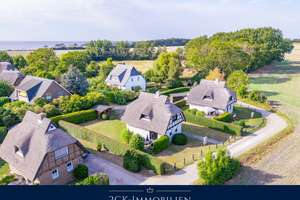 Reetferienhaus für Erholungssuchende, direkt an der Küste, Idylle, Ruhe, nur 550 m zum Ostseestrand! – Goos 21, 18556 Dranske – Vorschaubild 1