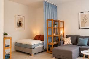 Gelegenheit! 1,5-Zimmer-Wohnung mit Südbalkon, EBK in Berlin-Steglitz – Die vollständige Adresse der Immobilie erhältst du vom Anbieter., 12169 Steglitz, Berlin – Vorschaubild 3
