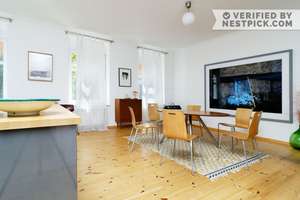 Helle 2.5-Raum-Hochparterre-Wohnung mit gehobener Innenausstattung in Berlin Mitte