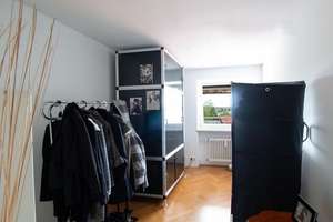 Helle 4-Zimmer Wohnung im 5. OG mit Balkon in Regensburg-Westenviertel – 93049 Westenviertel, Regensburg – Vorschaubild 7