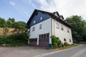Großes Zweifamilienhaus zum günstigen Preis! Nur wenige km von Bad Rodach entfernt! – Coburg (Kreis) – Vorschaubild 3