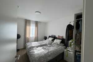 Neuwertige, helle 2-Zimmer-Wohnung mit Süd-West-Balkon – München (Kreis) – Vorschaubild 4