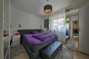 Renoviertes Wohnhaus mit Garten + Garagen!  – Zollernalbkreis – Vorschaubild 8