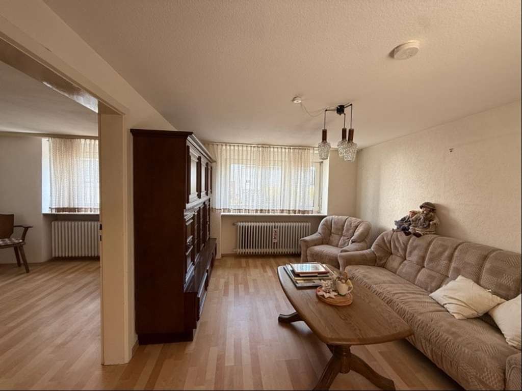 Immobilie in Ruppertsberg - Einfamilienhaus für den Sanierer - Bild 1