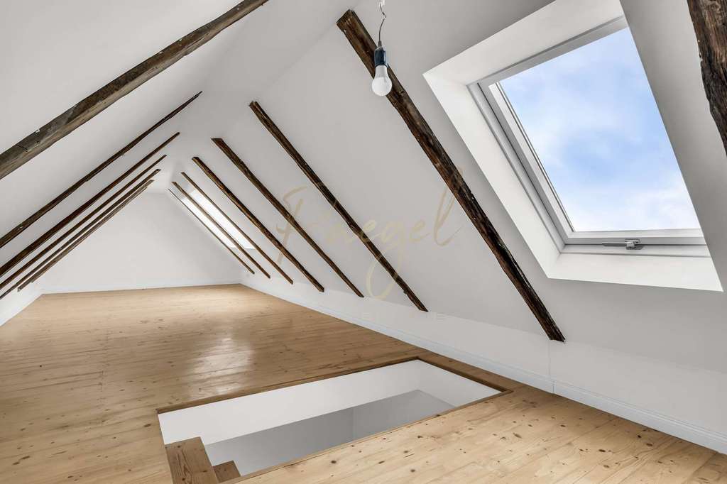 Immobilie in Fehrbellin - Renoviertes Mehrfamilienhaus in Fehrbellin - Solide Substanz mit Potenzial! - Bild 2