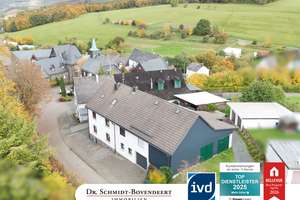 Immobilie mit Schlossblick - Ihr neues Zuhause für die Großfamilie in 57520 Friedewald! – Die vollständige Adresse der Immobilie erhältst du vom Anbieter., 57520 Friedewald – Vorschaubild 1