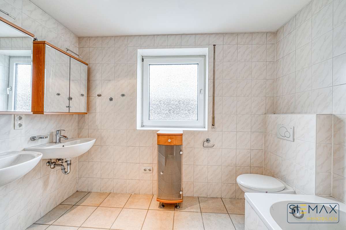 Immobilie in Essenbach - * BEZUGSFREI *
Grüner wohnen, smarter leben:
2 Einheiten mit ENERGIESPAR-GARANTIE! - Bild 10