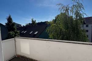 Ruhige 2,5 Raumwohnung mit Balkon auf der Tiergartenstraße – Die vollständige Adresse der Immobilie erhältst du vom Anbieter., 47053 Dellviertel, Duisburg – Vorschaubild 1