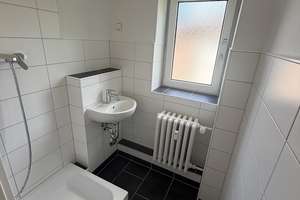 wunderschöne 4 Zimmer Wohnung mit großer Loggia. – Insterburger Str. 7, 24149 Neumühlen-Dietrichsdorf, Kiel – Vorschaubild 8