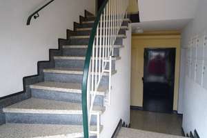 Balkon mit Wohnung in Heckinghausen! 1-Zimmer-Apartment mit Balkon und Wannenbad – Feuerstraße 4, 42289 Heckinghausen, Wuppertal – Vorschaubild 3