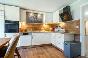 Liebevoll saniertes und modernisiertes Wohnhaus mit beidseitiger PV-Anlage – Die vollständige Adresse der Immobilie erhältst du vom Anbieter., 26629 Großefehn – Vorschaubild 4