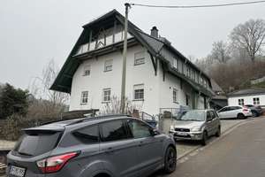 Exklusives Einfamilienhaus mit Personenaufzug und 4 Garagen in 66851 Linden (Pfalz) – Die vollständige Adresse der Immobilie erhältst du vom Anbieter., 66851 Linden – Vorschaubild 3