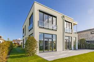 Exklusive Villa inkl. Baugrundstück - 13 Meter über der Schlei – Schleswig-Flensburg (Kreis) – Vorschaubild 1