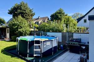 Modernes Wohnen: Möblierte Doppelhaushälfte mit Garten & Garage in Düsseldorf-Urdenbach – 40595 Urdenbach, Düsseldorf – Vorschaubild 6