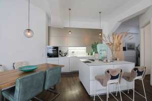 High-End! Stilvoll und Bezugsfrei: 3-Zi.-Etagenwohnung mit Balkon in urbaner Kiezlage – Berlin – Vorschaubild 5