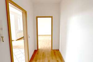 Gepflegte Wohnung in zentraler Erfurter Innenstadt mit  großer Terrasse – Trommsdorf Str. 27, 99084 Altstadt, Erfurt – Vorschaubild 10