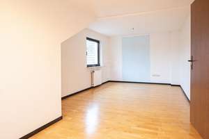 Sanierungsfreudige Käufer für Einfamilienhaus in familienfreundlicher Lage gesucht! – Die vollständige Adresse der Immobilie erhältst du vom Anbieter., 51061 Höhenhaus, Köln – Vorschaubild 15