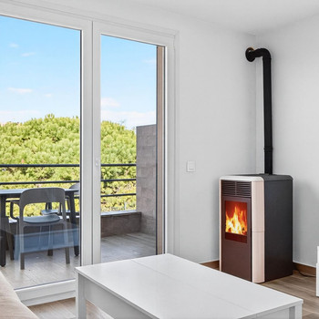 Renovierte Maisonette-Wohnung mit spektakulärem Blick auf die Costa Brava – Exklusiv bei Finques Gin