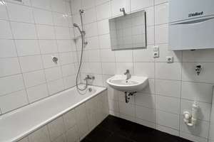 renovierte 3-Zimmer-Wohnung in Duisburg-Meiderich – Die vollständige Adresse der Immobilie erhältst du vom Anbieter., 47137 Mittelmeiderich, Duisburg – Vorschaubild 11