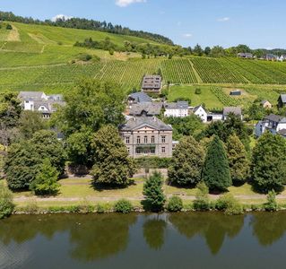 HISTORISCHE MOSELVILLA IN BESTLAGE VON TRABEN-TRARBACH