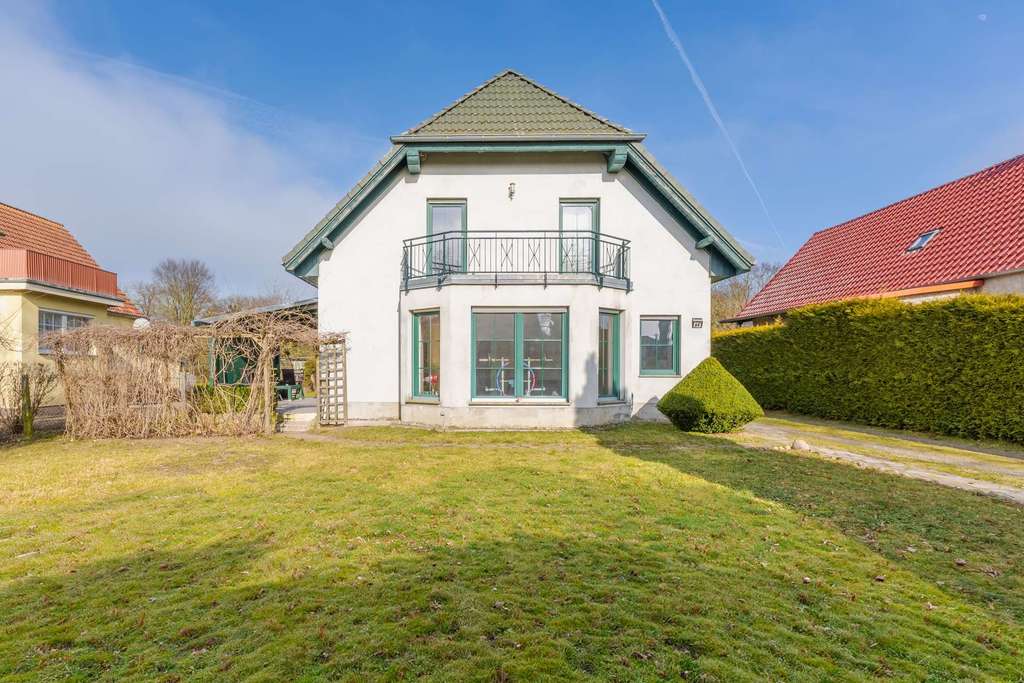 Immobilie in Märkisch Linden - KENSINGTON - EXKLUSIV -  Wohnensemble: Einfamilienhaus und Bungalow auf großzügigem Grundstück - Bild 2