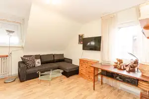Großzügiges Einfamilienhaus mit schönem Garten und Garage in attraktiver Lage von Bullay – Cochem-Zell (Kreis) – Vorschaubild 23