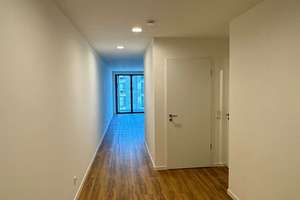 Ideal für singles: Kleine Etagenwohnung in zentraler Stadtlage mit Balkon – Die vollständige Adresse der Immobilie erhältst du vom Anbieter., 56068 Altstadt, Koblenz – Vorschaubild 3