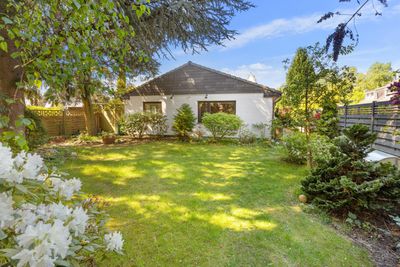 Bungalow in rückwärtiger Lage - ideal für Singles, Paare oder eine kleine Familie