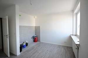 FRISCH RENOVIERT! Modernes Appartement in zentraler Lage! – Herner Str. 24-26, 44787 Bochum – Vorschaubild 3