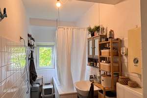 2 Zimmer 5. Etage ohne Balkon Dachgeschoss – Viktoriastraße 105, 47799 Cracau, Krefeld – Vorschaubild 3