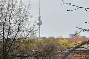 2-Zimmerwohnung mit Balkon in Top Lage von Berlin Friedrichshain – Die vollständige Adresse der Immobilie erhältst du vom Anbieter., 10247 Friedrichshain, Berlin – Vorschaubild 14