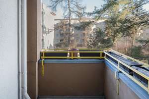 Wohnqualität mit Charakter – 2-Zimmer-Wohnung mit Balkon in Pankow – Die vollständige Adresse der Immobilie erhältst du vom Anbieter., 13189 Pankow (Ortsteil), Berlin – Vorschaubild 2