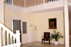 Exklusive 8-Zimmer Villa in Hamburg-Wohldorf-Ohlstedt mit 341 m² Wohnfläche – Diestelstraße 16b, 22397 Wohldorf-Ohlstedt, Hamburg – Vorschaubild 16