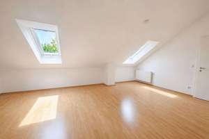 Attraktives Wohnen auf zwei Ebenen mit Galerie, zwei Schlafzimmern und großzügigem Südbalkon – Die vollständige Adresse der Immobilie erhältst du vom Anbieter., 85238 Petershausen – Vorschaubild 9