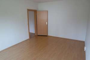 Leipzig-Sellerhausen - kleine 4-Zimmer-Wohnung mit Balkon und Wannenbad in ruhiger, grüner Umgebung – Leonhard-Frank-Straße 13, 4318 Sellerhausen-Stünz, Leipzig – Vorschaubild 7