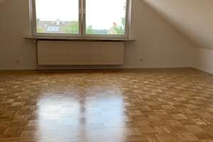 Gemütliche Dachgeschosswohnung mit kleiner Einbauküche – Burgstraße  63, 45289 Burgaltendorf, Essen – Vorschaubild 2