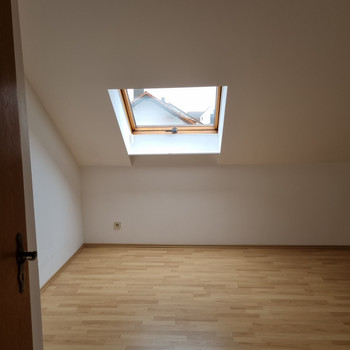 ANFRAGE NUR PER TELEFON - 3-Zimmer Wohnung in Friolzheim - Anfrage nur per Telefon 