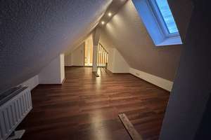 Möblierte Dachgeschosswohnung im Universitätsviertel von Broich im Loft-Stil – Die vollständige Adresse der Immobilie erhältst du vom Anbieter., 45479 Broich, Mülheim an der Ruhr – Vorschaubild 9