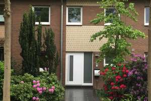Leben und Arbeiten unter einem Dach im grünen Meerbusch Langst- Kierst – Langster Str. 32, 40668 Meerbusch – Vorschaubild 1