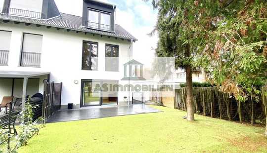 Bild von AS IMMOBILIEN: Stilvolle DHH mit 5 Zimmern Einbauküche Terrasse 2x Stellplätze - Wiesbaden Auringen